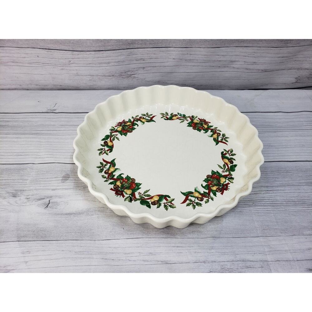Holiday Fluted Pie Tart Dish Japan 10" Vintage